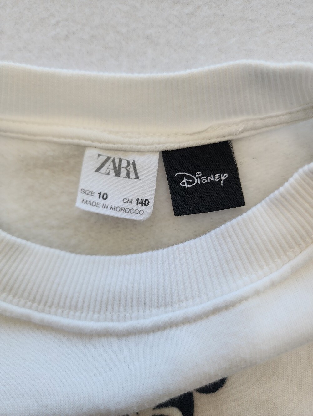 Zara Kids Disney Mickey Mouse Sweatshirt Size 10 Cream Graphic Pullover 140cm - Picture 6 of 7